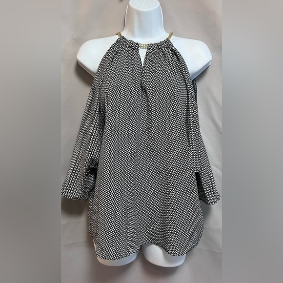 MICHAEL KORS Black Wht Gold Chain Neck Open Cold Shoulder Dolman‎ 3/4 Sleeve Top - Picture 1 of 9